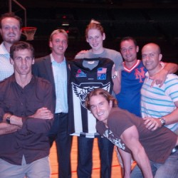 Chris Heffernan (bottom left) with other NY Magpies presenting Lauren Jackson with a NY Magpies jumper.